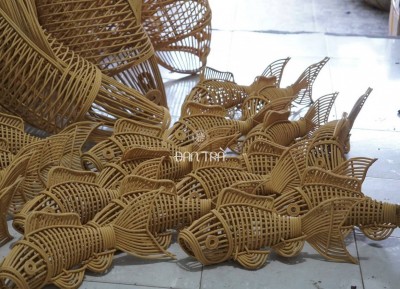 ​  Small Rattan Fish Pendant Light  ​