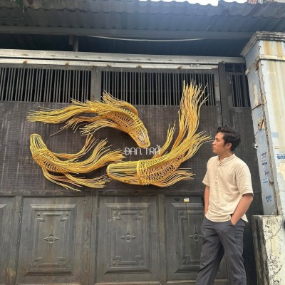 Rattan fish wall light