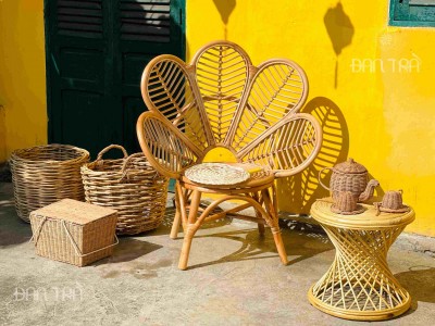 Flower rattan chair