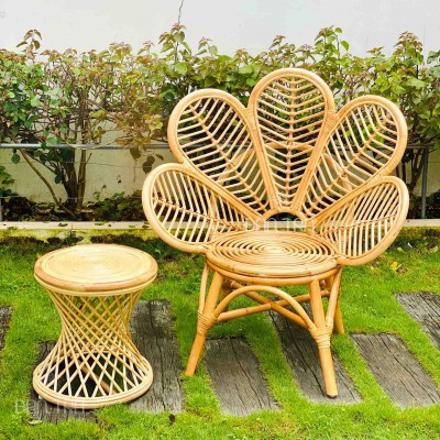 Flower rattan chair