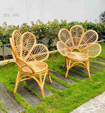 Flower rattan chair