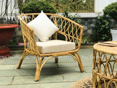 Classic Charm Rattan Lounge Chair