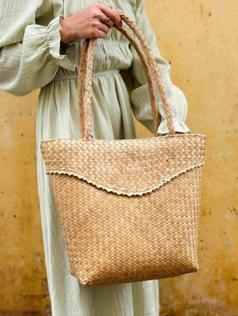 Handwoven Seagrass Tote Bag