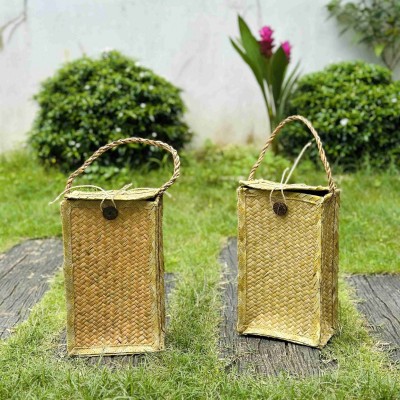 Handwoven Seagrass Wine Basket