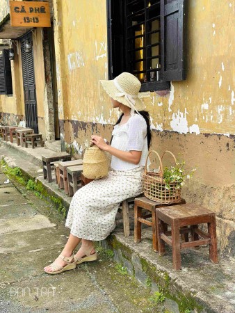 Boho Seagrass Basket with Macrame Accent