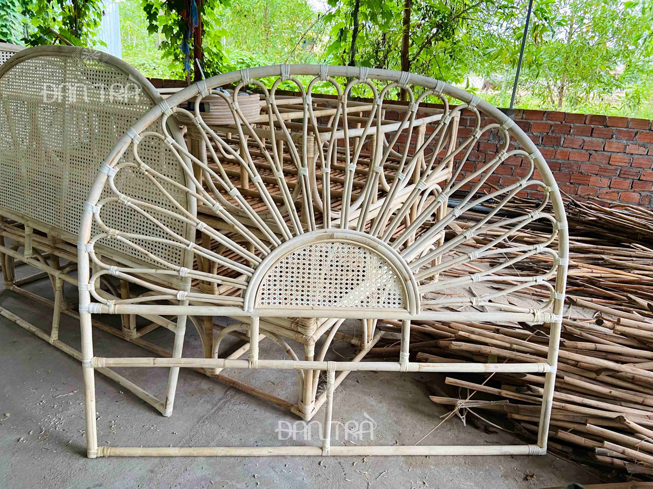 rattan bed 1
