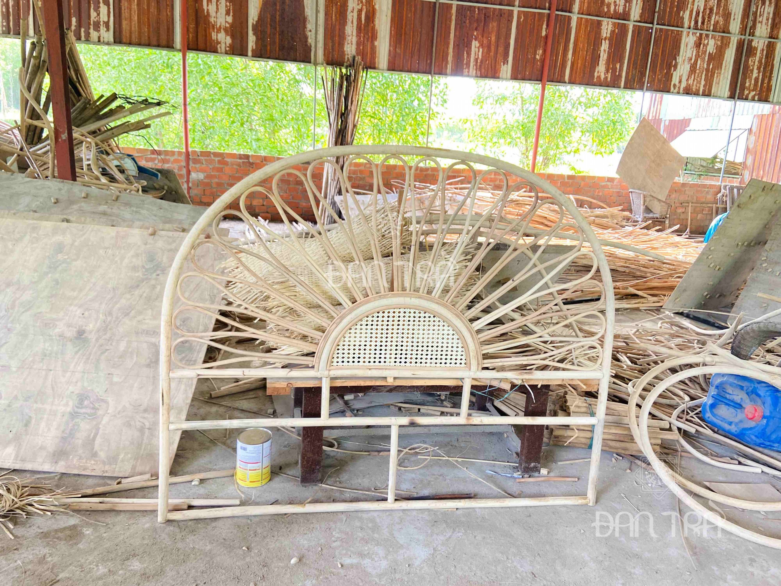 rattan bed