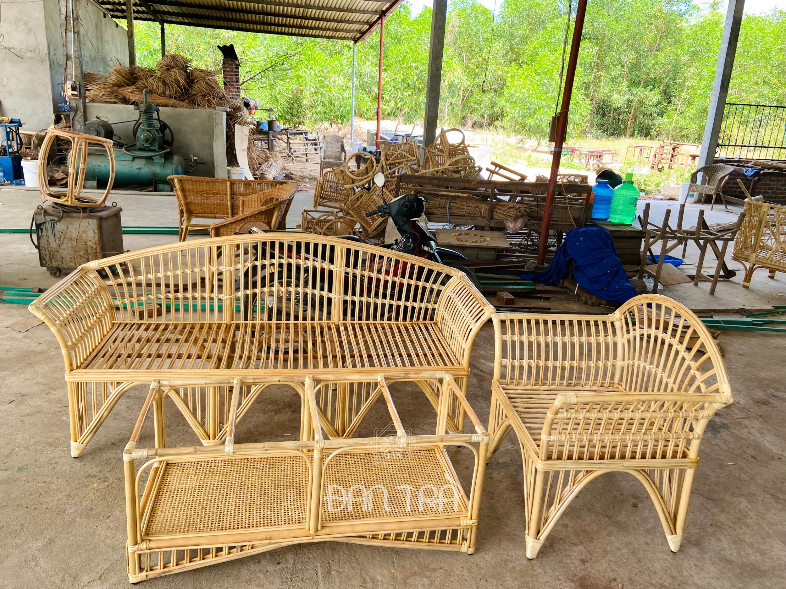rattan sofa 1