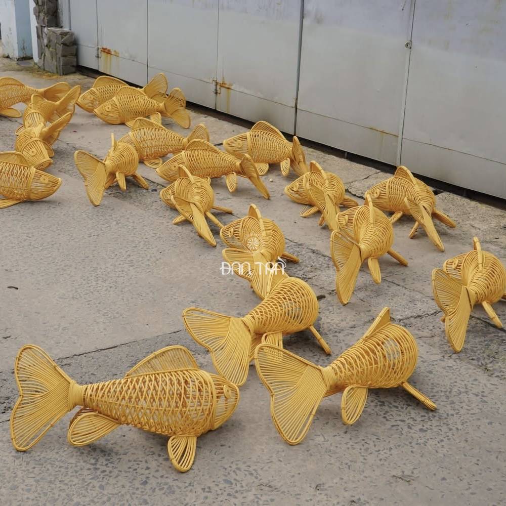 Wholesale rattan fish pendant light