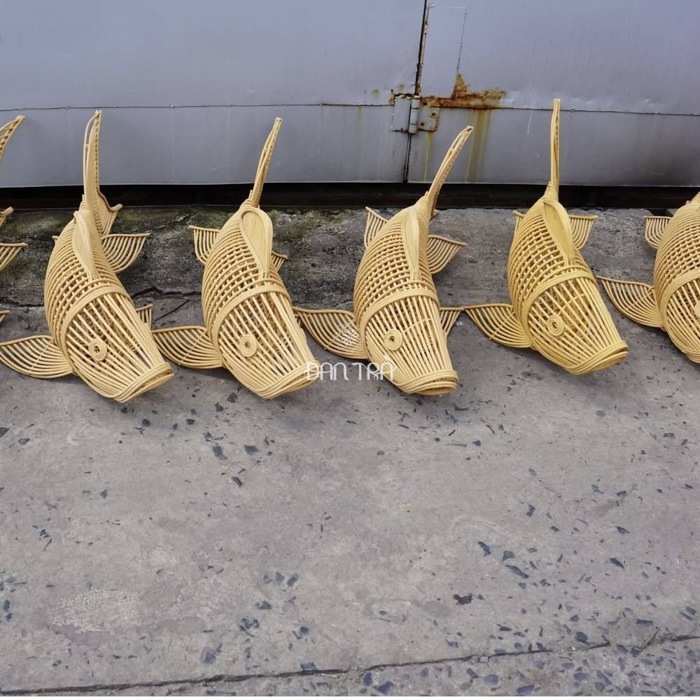 Wholesale rattan fish pendant light 